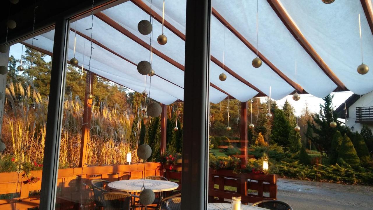 Pokoje Goscinne Przylesie Łobez Exteriör bild